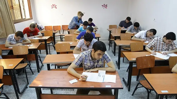 محاولات لإلغائه.. وزير التعليم ينقل امتحانات الثانوية العامة لمقر الجامعات